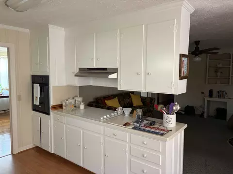 Kitchen - 322 Johnson Dr, Dillon, SC 29536 photo 5 of 5