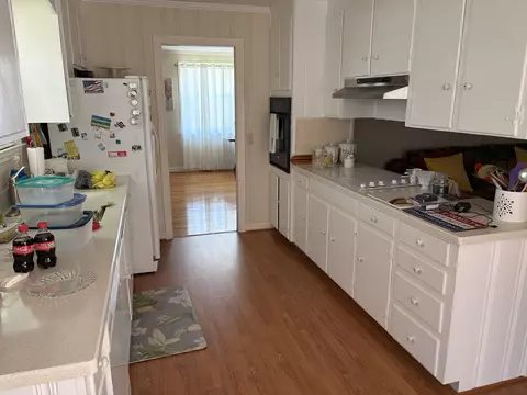 Kitchen - 322 Johnson Dr, Dillon, SC 29536 photo 1 of 5