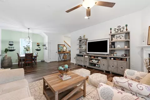 Living - 424 Black Cherry Way, Conway, SC 29526 photo 2 of 3