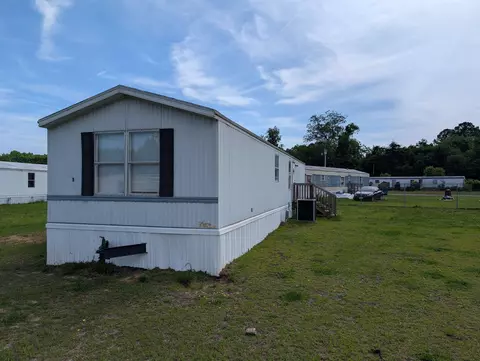 5326 Chinaberry Rd, Florence, SC 29506