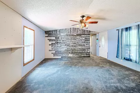 3050 Johnson Loop, Gresham, SC 29546 photo 2