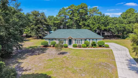 300 Russell Dr, Pawleys Island, SC 29585