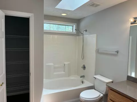 Bath - 9565 Sullivan Dr, Murrells Inlet, SC 29576 photo 3 of 4