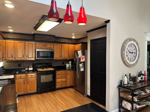 Kitchen - 1507 Perch Pl, Longs, SC 29568 photo 3 of 4