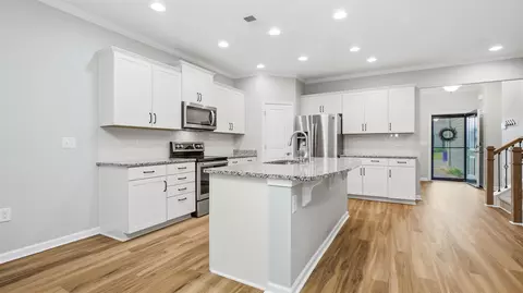 Kitchen - 597 Heritage Downs Dr, Conway, SC 29526 photo 3 of 5