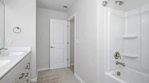 Bath - 597 Heritage Downs Dr, Conway, SC 29526 photo 4 of 4
