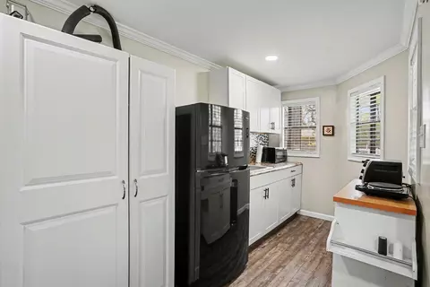 Kitchen - 4809 Forest Dr, Loris, SC 29569 photo 5 of 5
