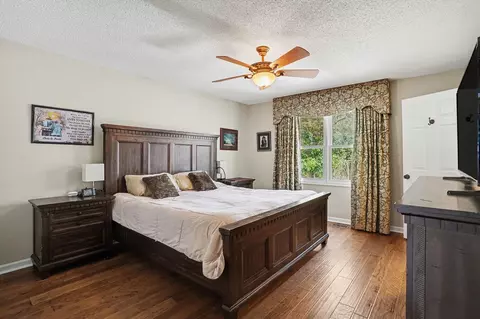 Bedroom - 4809 Forest Dr, Loris, SC 29569 photo 2 of 8