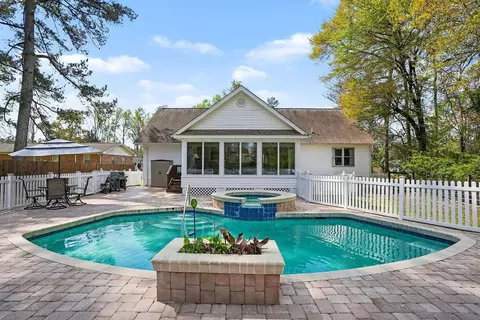 Exterior - 4809 Forest Dr, Loris, SC 29569 photo 2 of 10