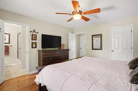 Bedroom - 4809 Forest Dr, Loris, SC 29569 photo 1 of 8
