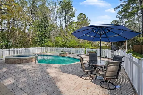 Exterior - 4809 Forest Dr, Loris, SC 29569 photo 9 of 10