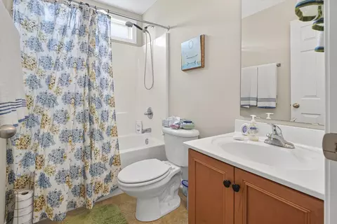 Bath - 308 Barton Loop, Myrtle Beach, SC 29588 photo 2 of 2