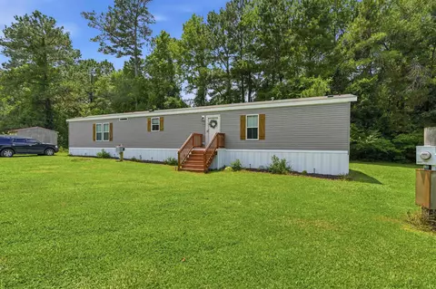 370 Edison Cir, Conway, SC 29526 photo 2