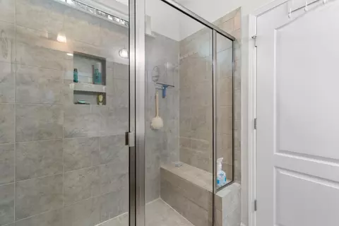 Bath - 912 Queensferry Ct, Conway, SC 29526 photo 2 of 3