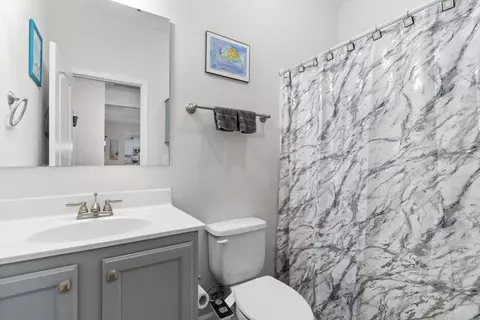Bath - 912 Queensferry Ct, Conway, SC 29526 photo 3 of 3
