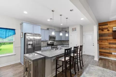 Kitchen - 912 Queensferry Ct, Conway, SC 29526 photo 4 of 7
