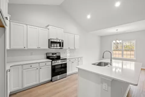 1401 Loop Cir, Longs, SC 29568 photo 6