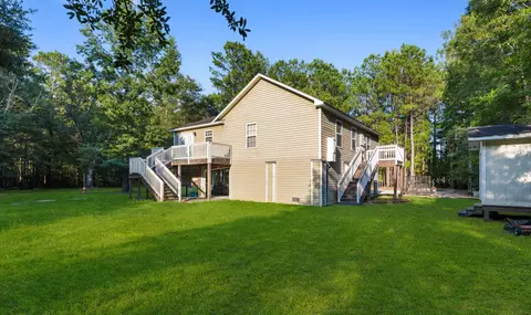 Exterior - 798 Redmond Ct, Conway, SC 29526 photo 8 of 17