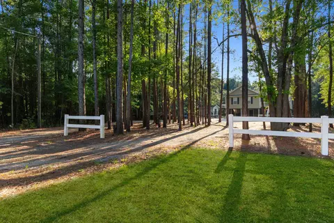 Exterior - 798 Redmond Ct, Conway, SC 29526 photo 13 of 17