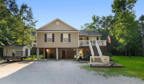 Exterior - 798 Redmond Ct, Conway, SC 29526 photo 4 of 17