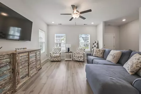 Living - 442 Archer Ct, Conway, SC 29526 photo 3 of 3