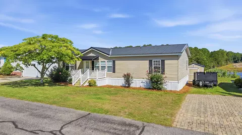 811 Waterway Dr, North Myrtle Beach, SC 29582
