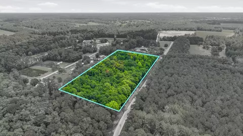 601 Huggins Landing Rd, Galivants Ferry, SC 29544