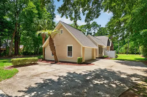 Exterior - 222 Old Carriage Loop, Georgetown, SC 29440 photo 5 of 15