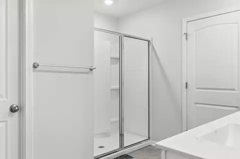 Bath - 10030 Hamilton Branch Loop, Myrtle Beach, SC 29579 photo 1 of 4