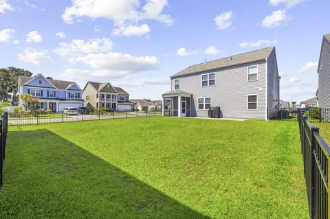 Exterior - 10030 Hamilton Branch Loop, Myrtle Beach, SC 29579 photo 5 of 8