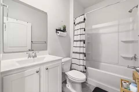 Bath - 10030 Hamilton Branch Loop, Myrtle Beach, SC 29579 photo 2 of 4