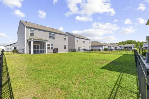 Exterior - 10030 Hamilton Branch Loop, Myrtle Beach, SC 29579 photo 6 of 8