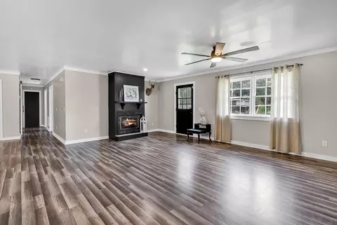 Living - 2153 Grainger Rd, Aynor, SC 29511 photo 1 of 1