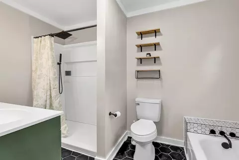 Bath - 2153 Grainger Rd, Aynor, SC 29511 photo 2 of 8