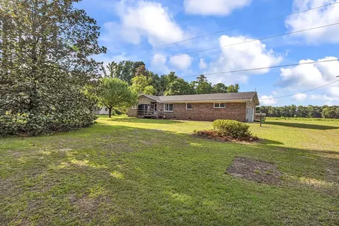 Exterior - 2153 Grainger Rd, Aynor, SC 29511 photo 4 of 10