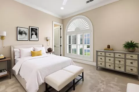 Bedroom - 909 Bluffview Dr, Myrtle Beach, SC 29579 photo 4 of 8