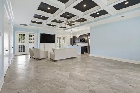 Living - 909 Bluffview Dr, Myrtle Beach, SC 29579 photo 7 of 7