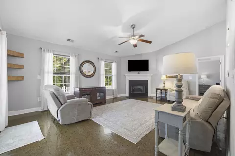 Living - 113 Heath Dr, Longs, SC 29568 photo 2 of 2