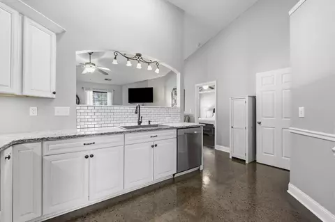 Entry Way - 113 Heath Dr, Longs, SC 29568 photo 4 of 6