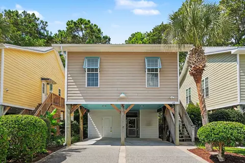 65 Weatherboard Ct, Pawleys Island, SC 29585