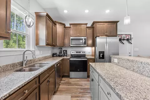 Kitchen - 792 Roberts Rd, Aynor, SC 29511 photo 4 of 4