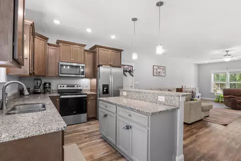 Kitchen - 792 Roberts Rd, Aynor, SC 29511 photo 2 of 4