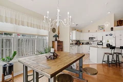 Dining - 1827 Windmere Way, Myrtle Beach, SC 29575 photo 2 of 3