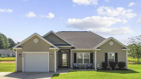 228 Macarthur Dr, Conway, SC 29527