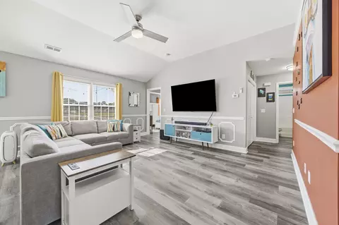 Living - 228 Macarthur Dr, Conway, SC 29527 photo 1 of 5