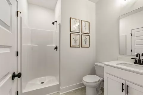 Bath - 132 Buckingham Dr, Conway, SC 29526 photo 1 of 3