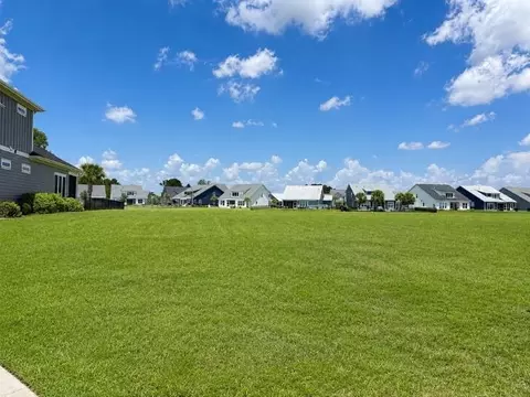 374 Harbour View Dr, Myrtle Beach, SC 29579