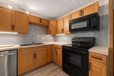 Kitchen - 4792 Quiet Ave, Conway, SC 29527 photo 3 of 4