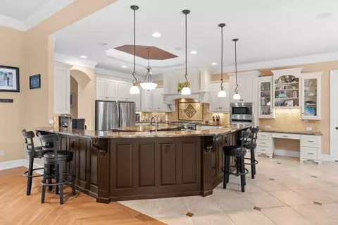 Kitchen - 1040 Anhinga Ct, Conway, SC 29526 photo 4 of 11
