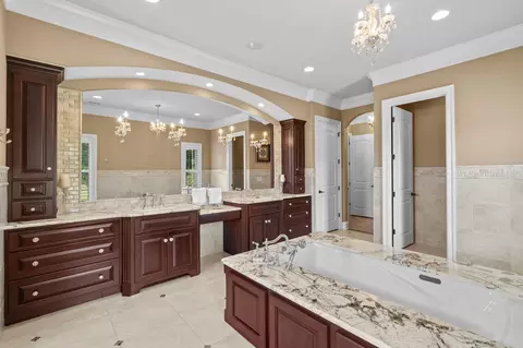 Bath - 1040 Anhinga Ct, Conway, SC 29526 photo 3 of 9
